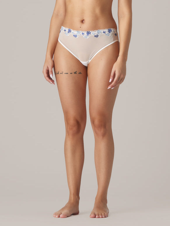 Chilot Compresiv cu Dantelă Alba si Broderie Florala LCD 112