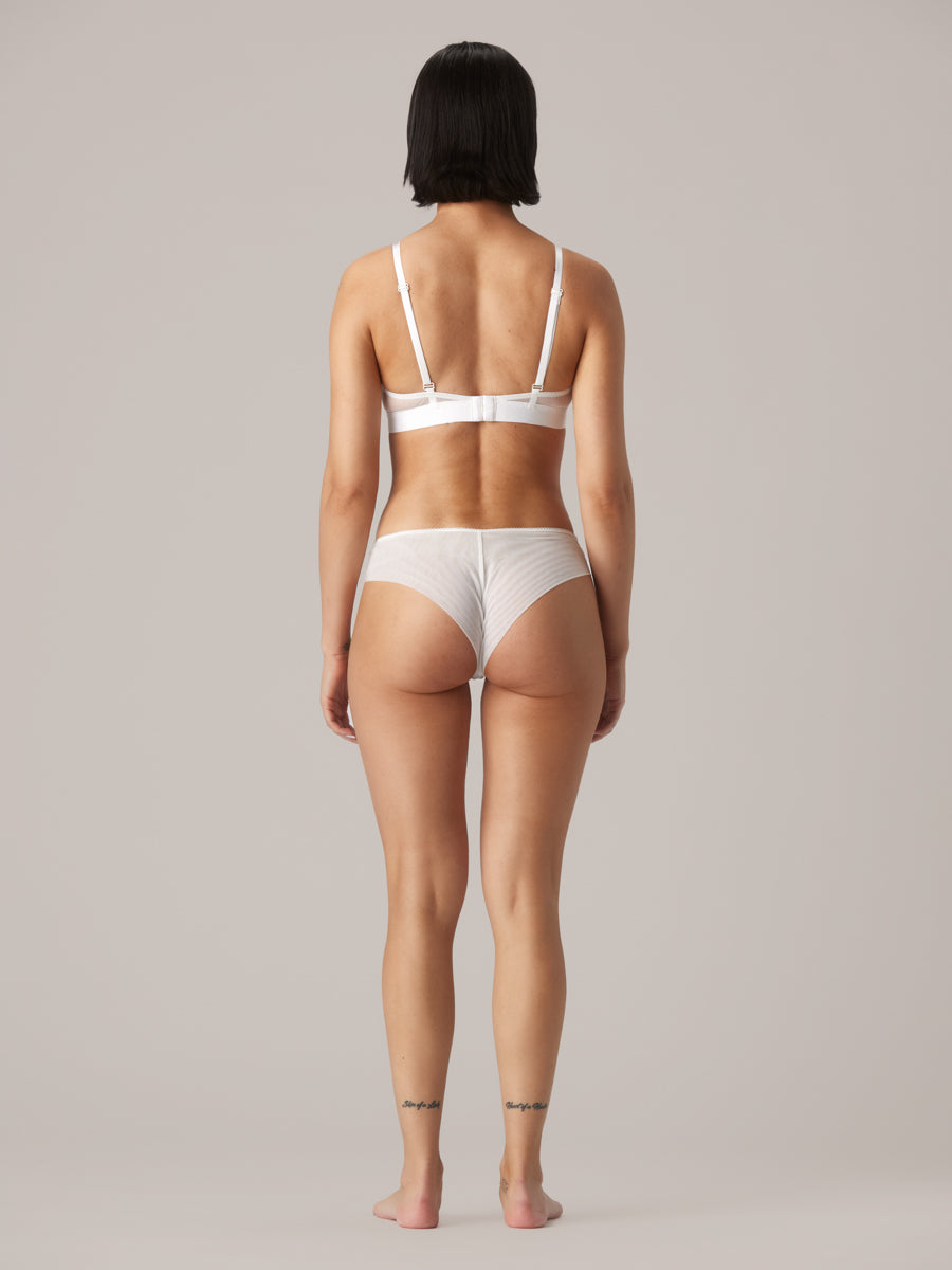 Chilot Compresiv cu Dantelă Alba si Broderie Florala LCD 112